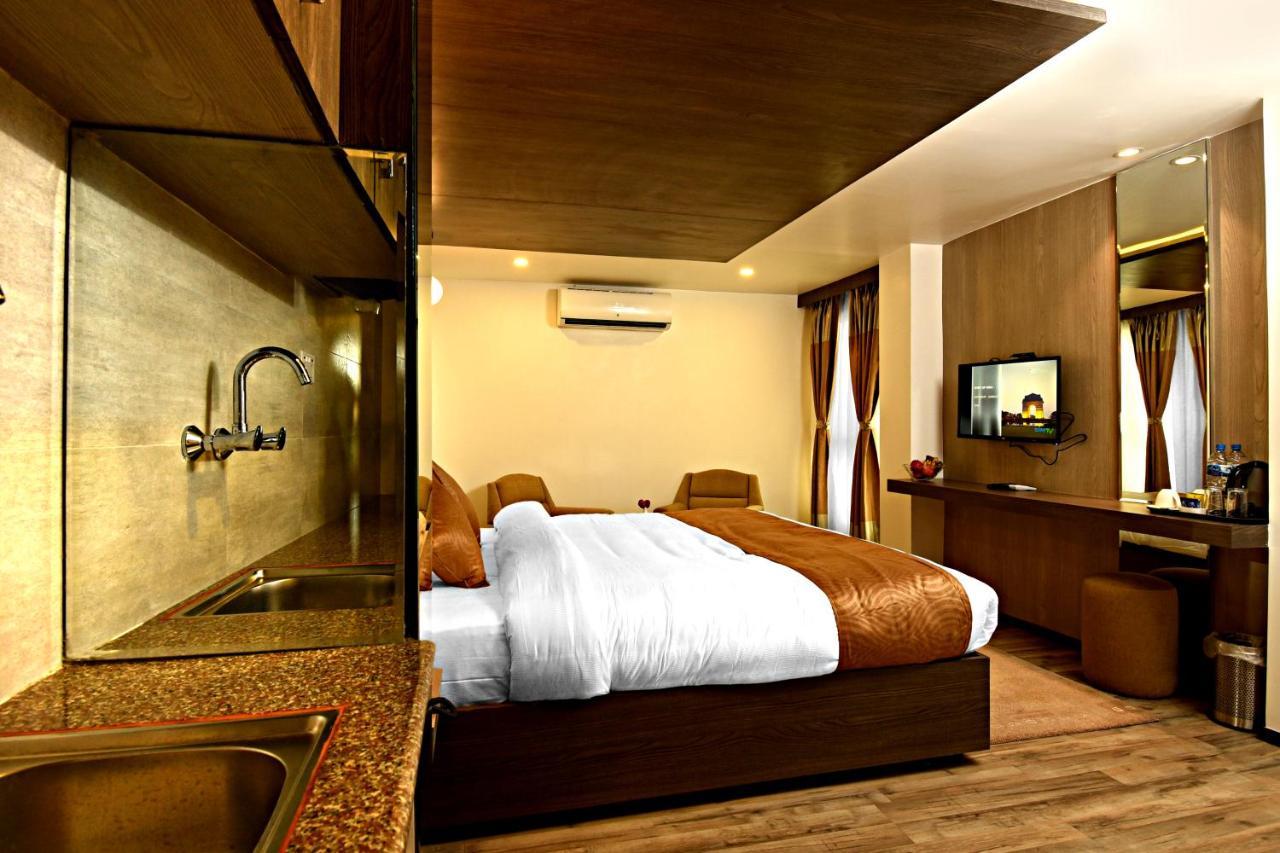 The Milestone Hotel Kathmandu Bagian luar foto